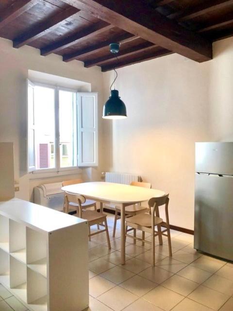 Duomo Flats Apartment ฟลอเรนซ์ ภายนอก รูปภาพ