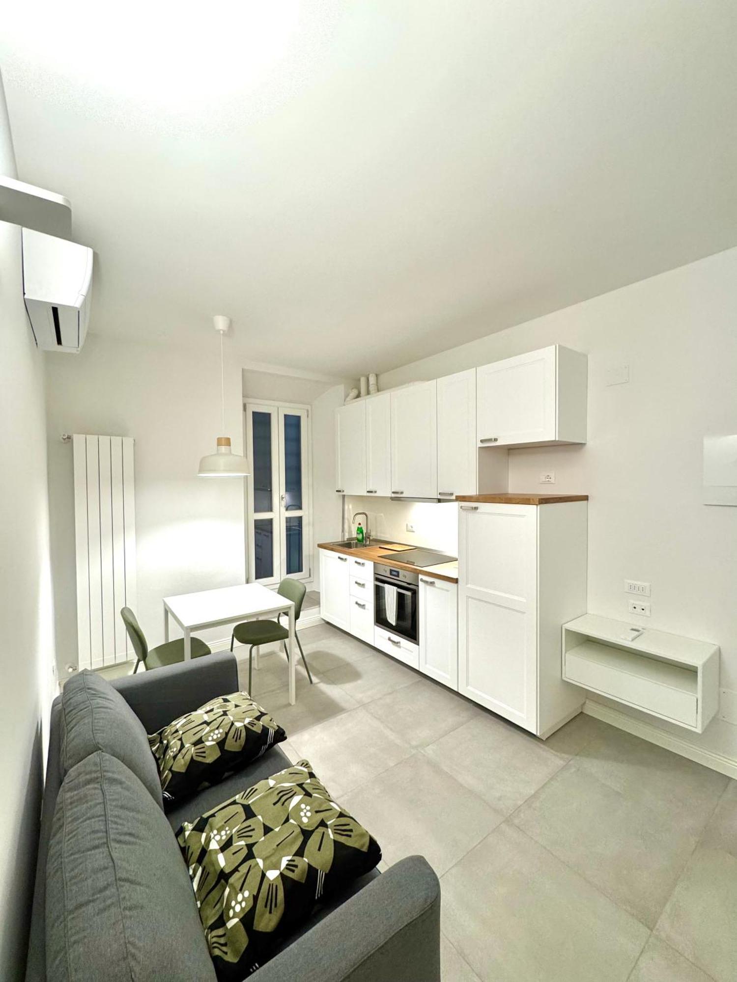 Duomo Flats Apartment ฟลอเรนซ์ ภายนอก รูปภาพ